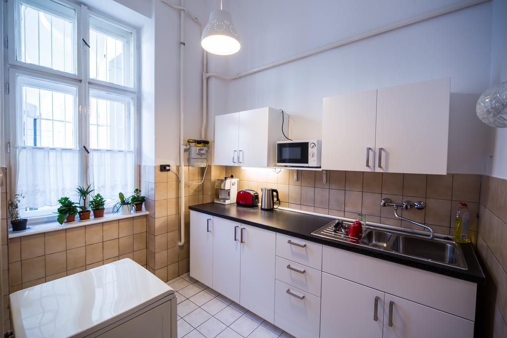 Logement Sous Le Chateau Budapest Exterior photo